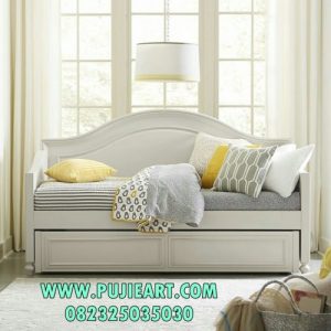 Day Bed Sorong Putih