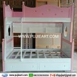 Dipan Tingkat Kayu Solid Hemat Ruangan Anak Perempuan Warna Pink