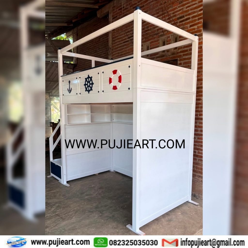 Ranjang Tingkat Hemat Ruangan Kayu