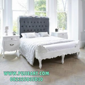 Set Kamar Tidur Remaja Estelle French