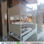 Tempat Tidur 3 Tingkat Minimalis Kokoh Hemat Ruangan