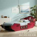 Tempat Tidur Anak Karakter Bajak Laut Bentuk Kapal