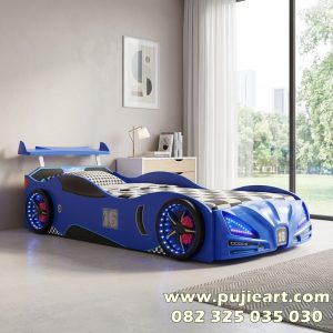Tempat Tidur Anak Laki-laki Warna Biru Bentuk Mobil Balap