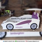 Tempat Tidur Anak Perempuan Hemat Ruangan Bentuk Mobil
