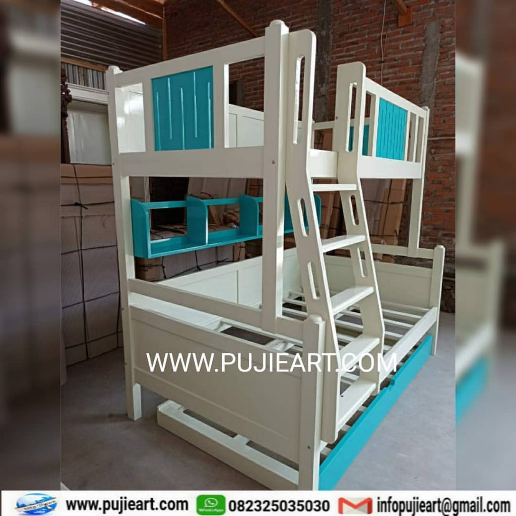 Bed Tingkat 3 Kokoh Hemat Tempat