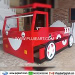 Tempat Tidur Anak Bentuk Mobil