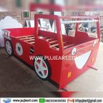 Tempat Tidur Anak Bentuk Mobil
