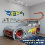 Tempat Tidur Anak Perempuan Karakter Lightning McQueen Bentuk Mobil