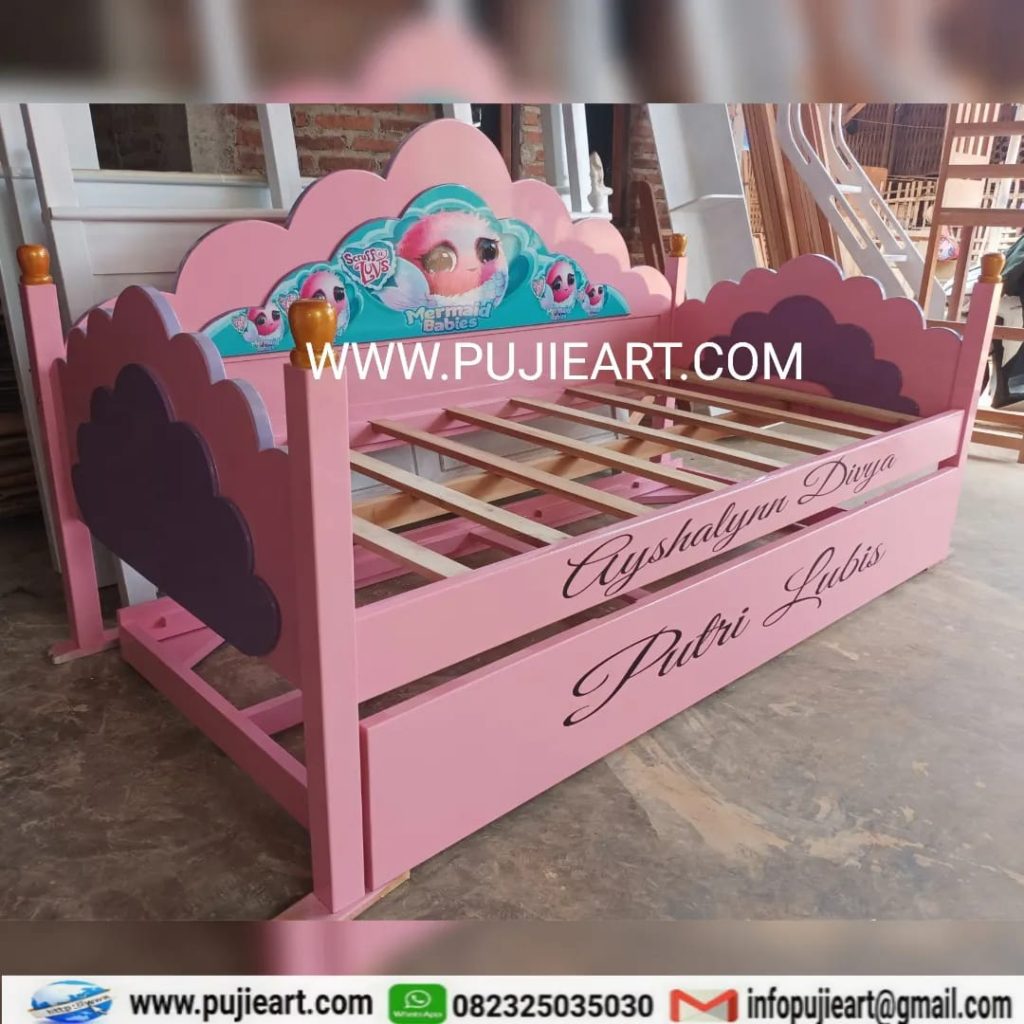 Tempat Tidur Sorong Anak Cewek