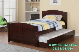 Tempat Tidur Sorong Kayu