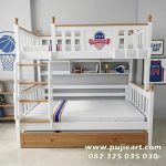 Tempat Tidur Tingkat Anak Laki-laki Kamar Sempit Hemat Ruangan
