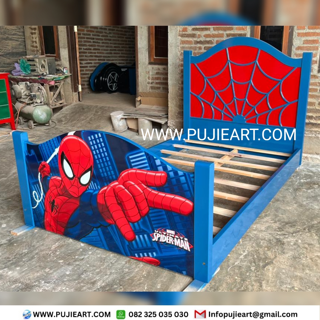 Model Tempat Tidur Anak Cowok Karakter Spider-Man Kayu Solid