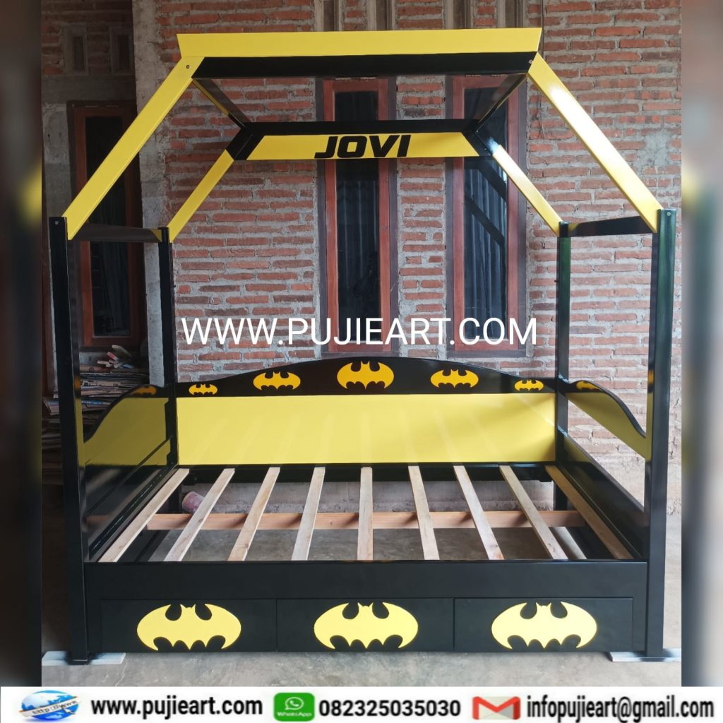 Moderl Tempat Tidur Apartement Anak Laki Laki Karakter Batman