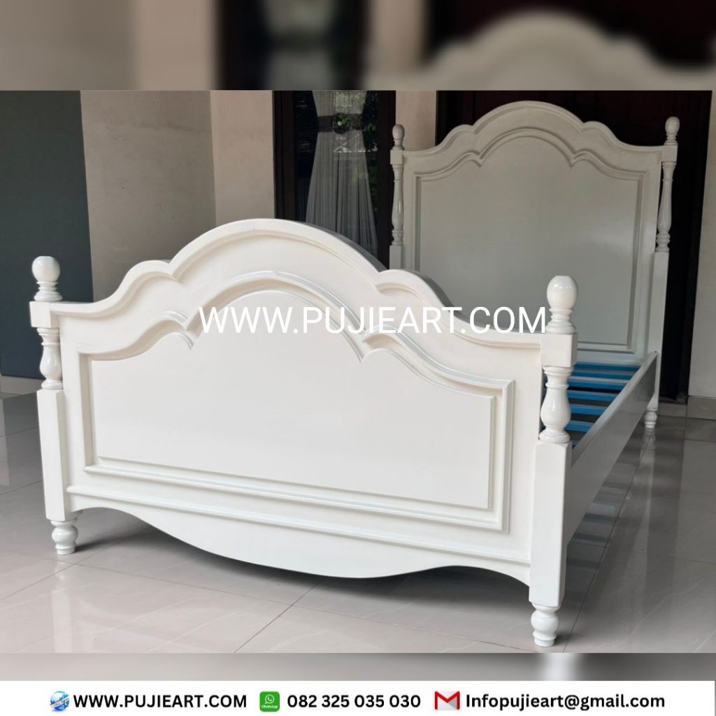 Tempat Tidur Single Anak Klasik Hemat Ruangan Kayu Solid