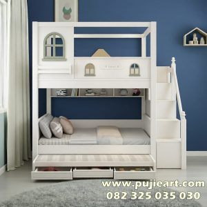 Tempat Tidur Tingkat 3 Minimalis Dengan Tangga Laci