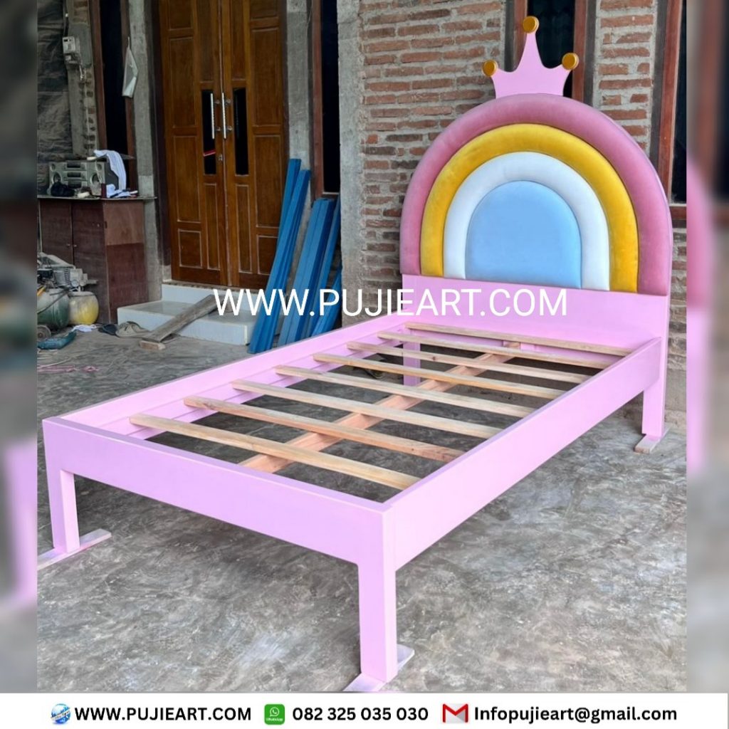Tempat Tidur Single Anak Perempuan Custom Ukuran